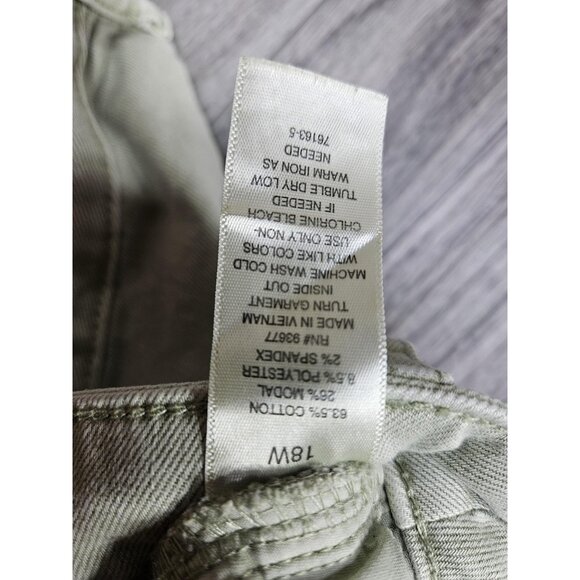 (3/$35) a.n.a Jeans Womens 18W Sage Green Mid-Rise Skinny Ankle Plus Size Denim - Picture 6 of 11